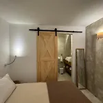 Vida's Homes דירה *
