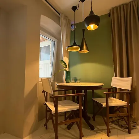 Vida's Homes Apartman *